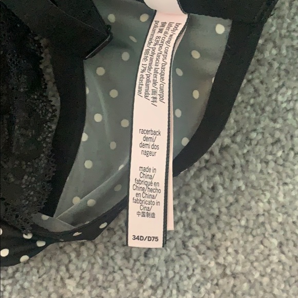 VS Sexy T racerback Demi bra - Picture 3 of 9